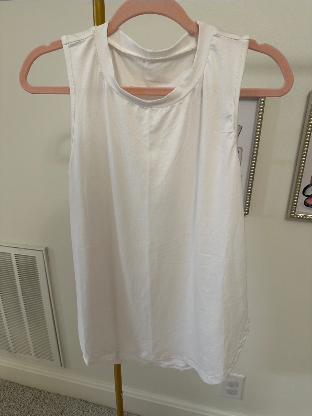SHEIN White Sleeveless Crewneck Tank